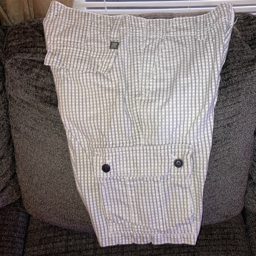 Men’s cargo shorts